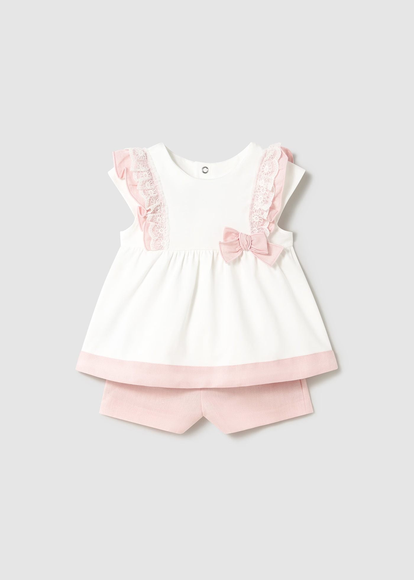 Conjunto short y blusa con lino
