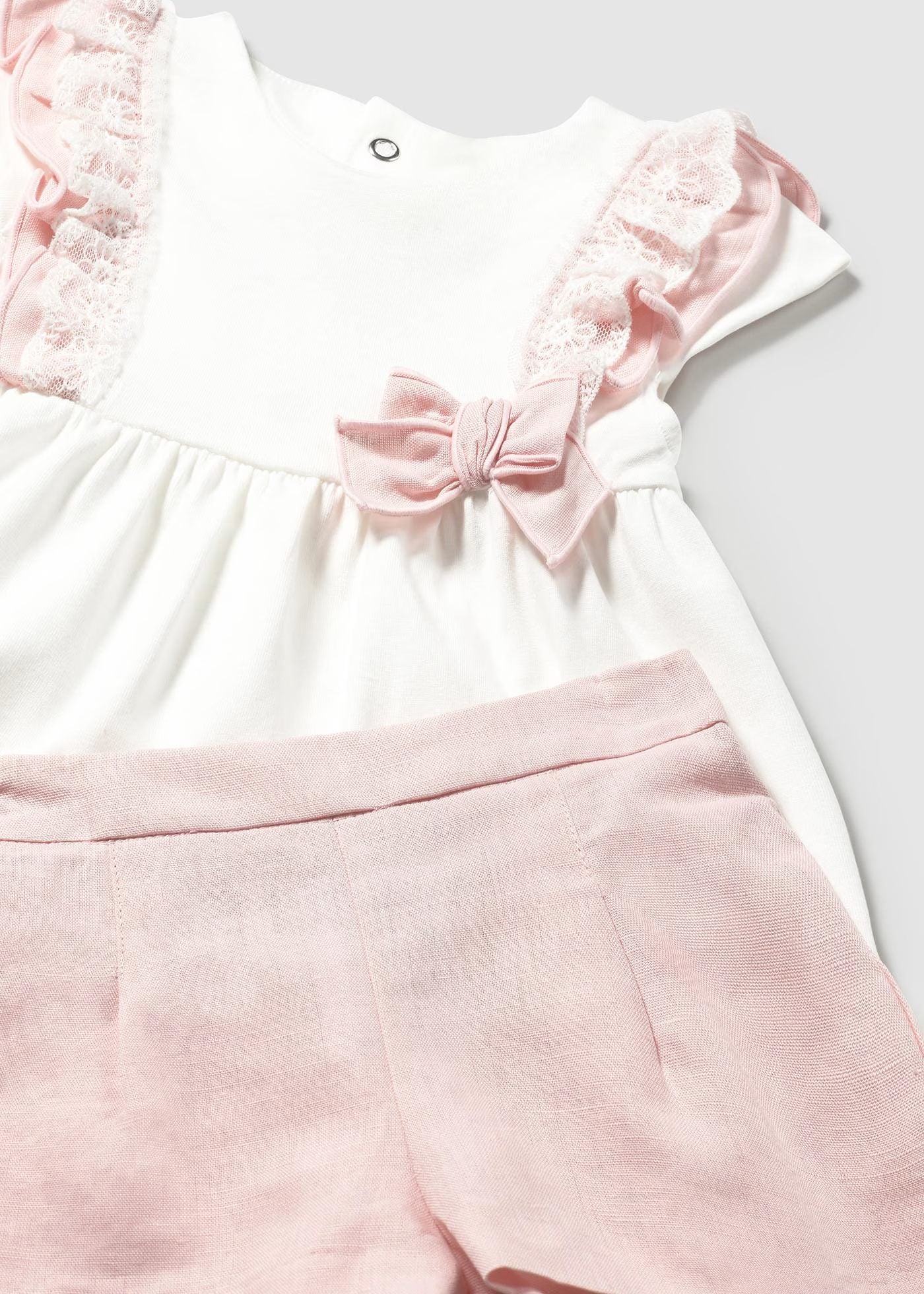 Conjunto short y blusa con lino