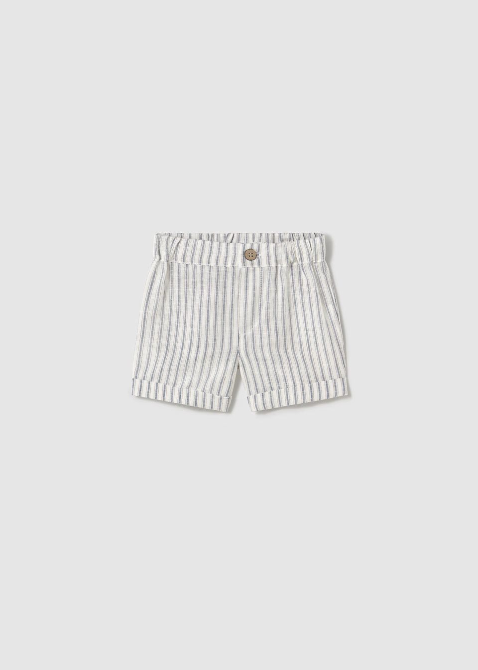 Short rayas con lino