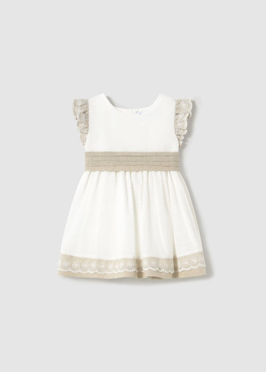 Vestido combinado con lino