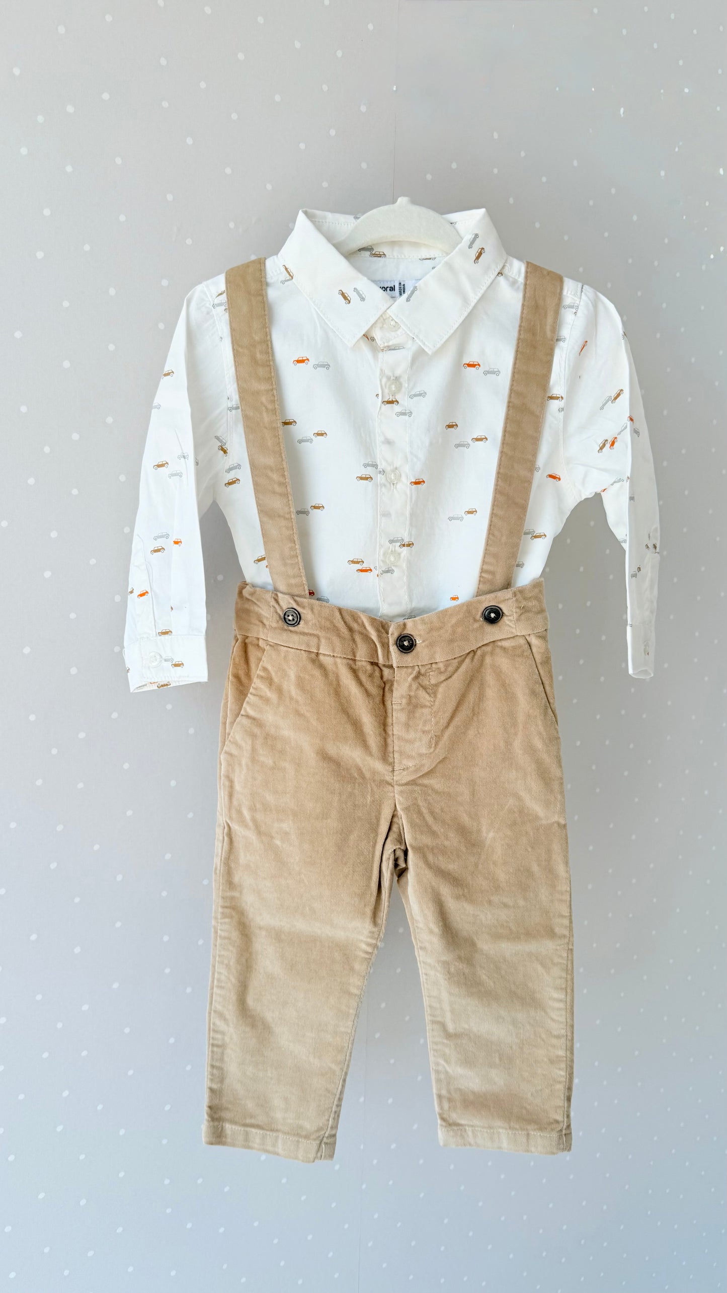 Conjunto camisa y pantalón tirantes