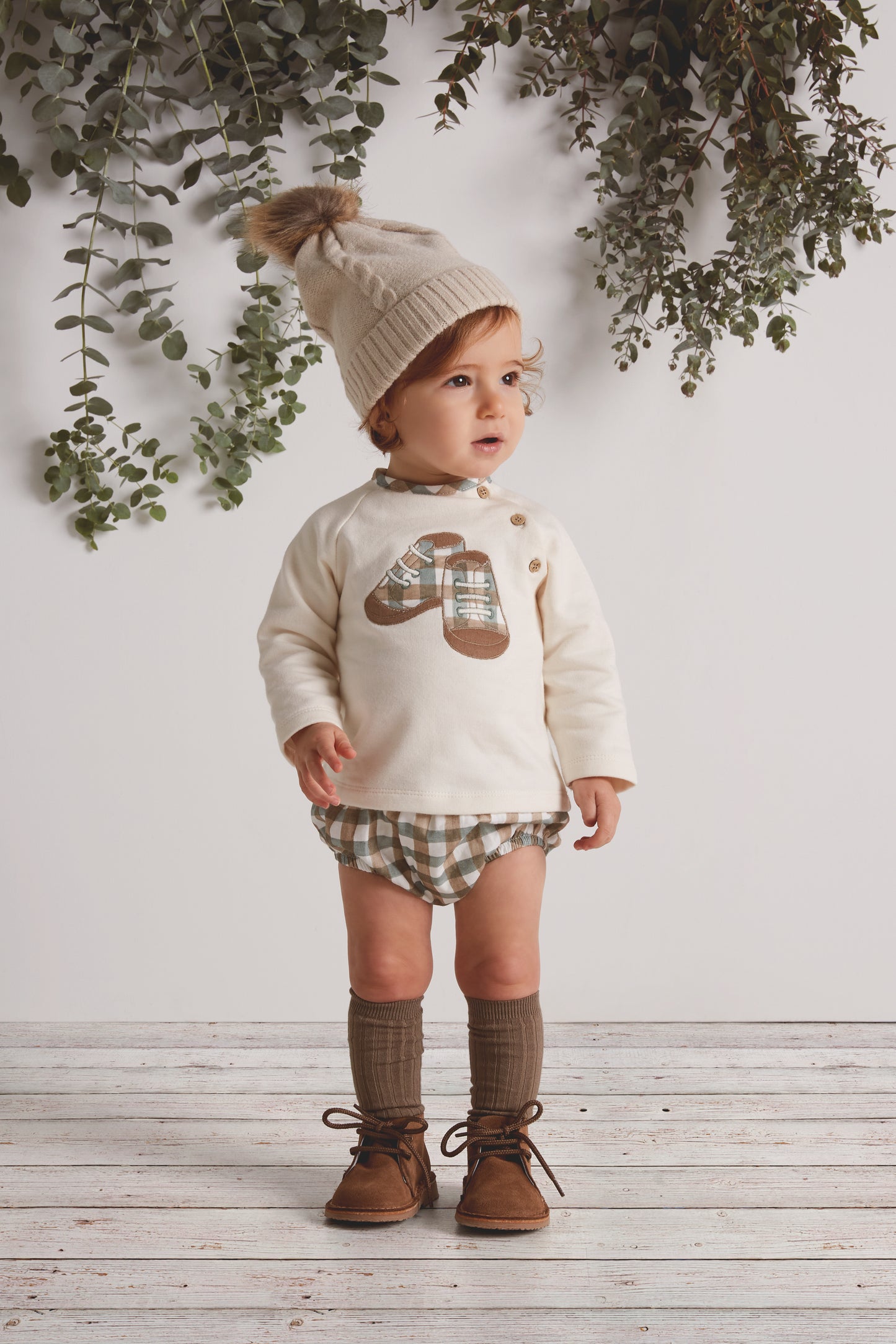 Conjunto cuadros con cubrepañal