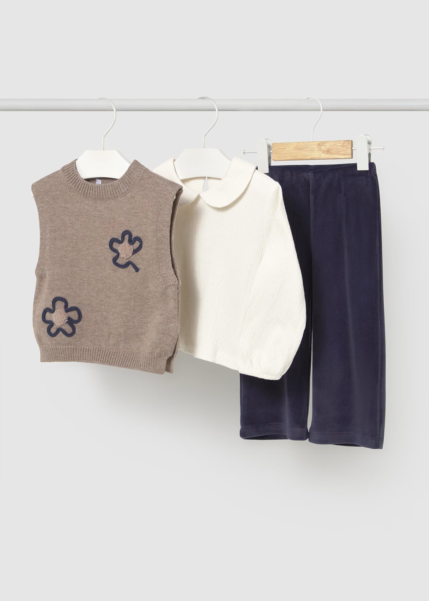 Conjunto chaleco 3 piezas