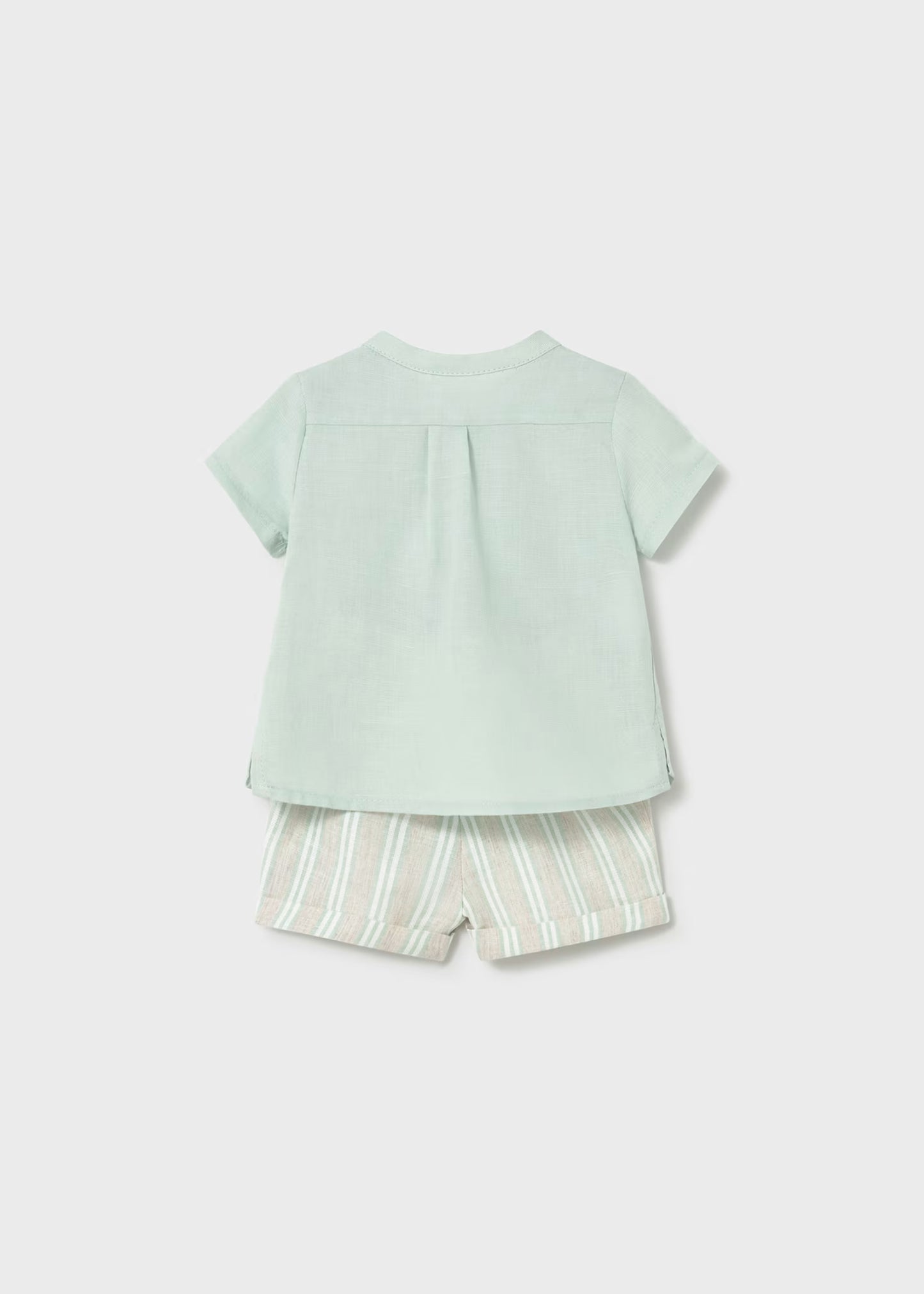 Conjunto camisa con short de rayas
