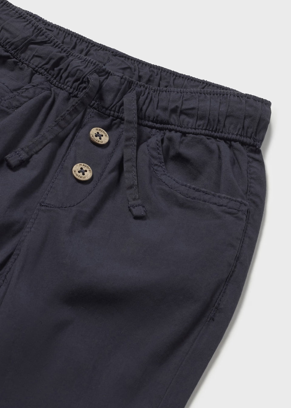 Pantalón recto con cordón ajustable