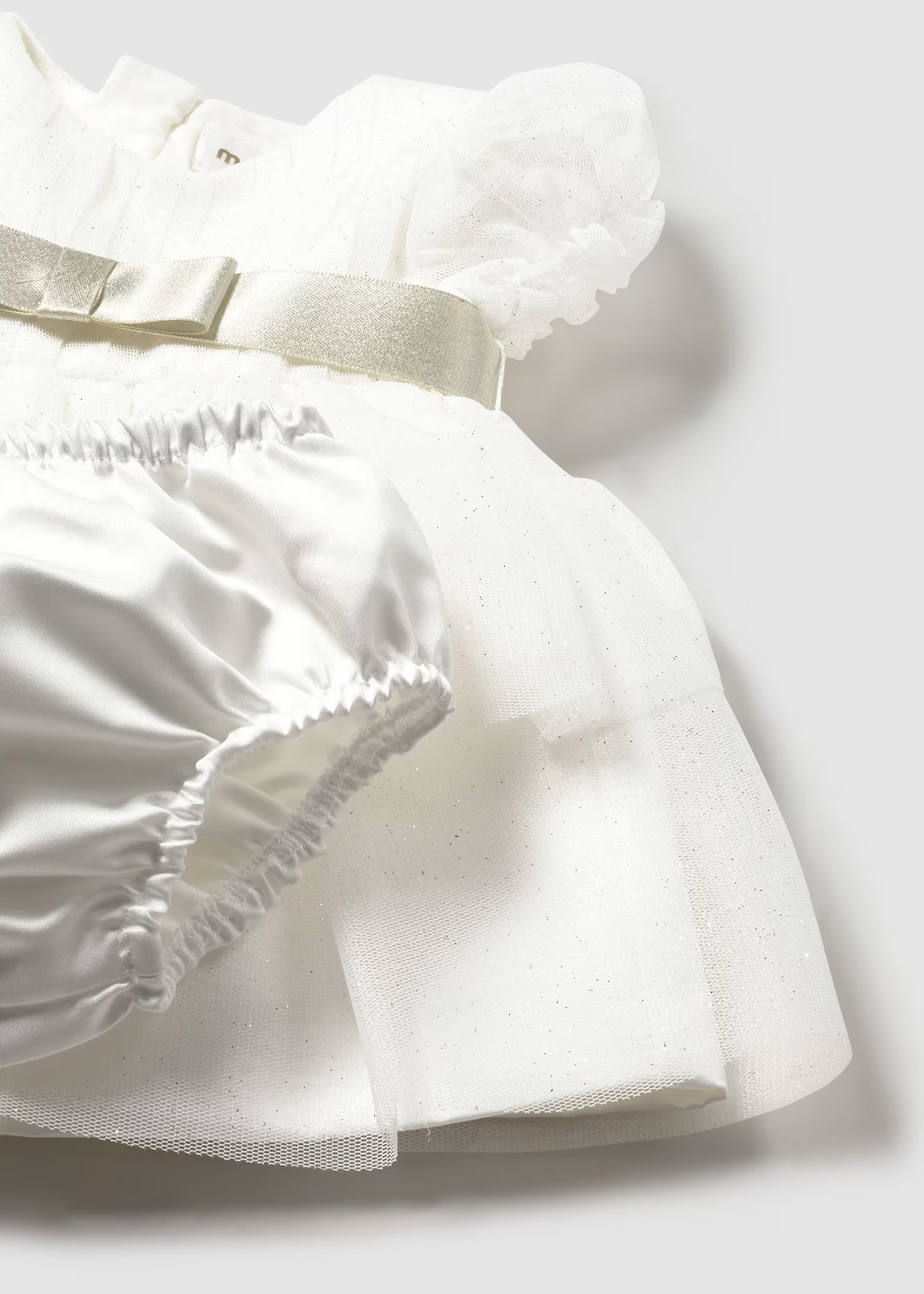 Vestido ceremonia tul con cubrepañal